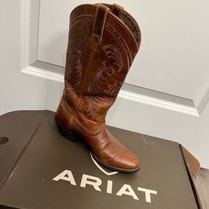 Ariat Boots size 8